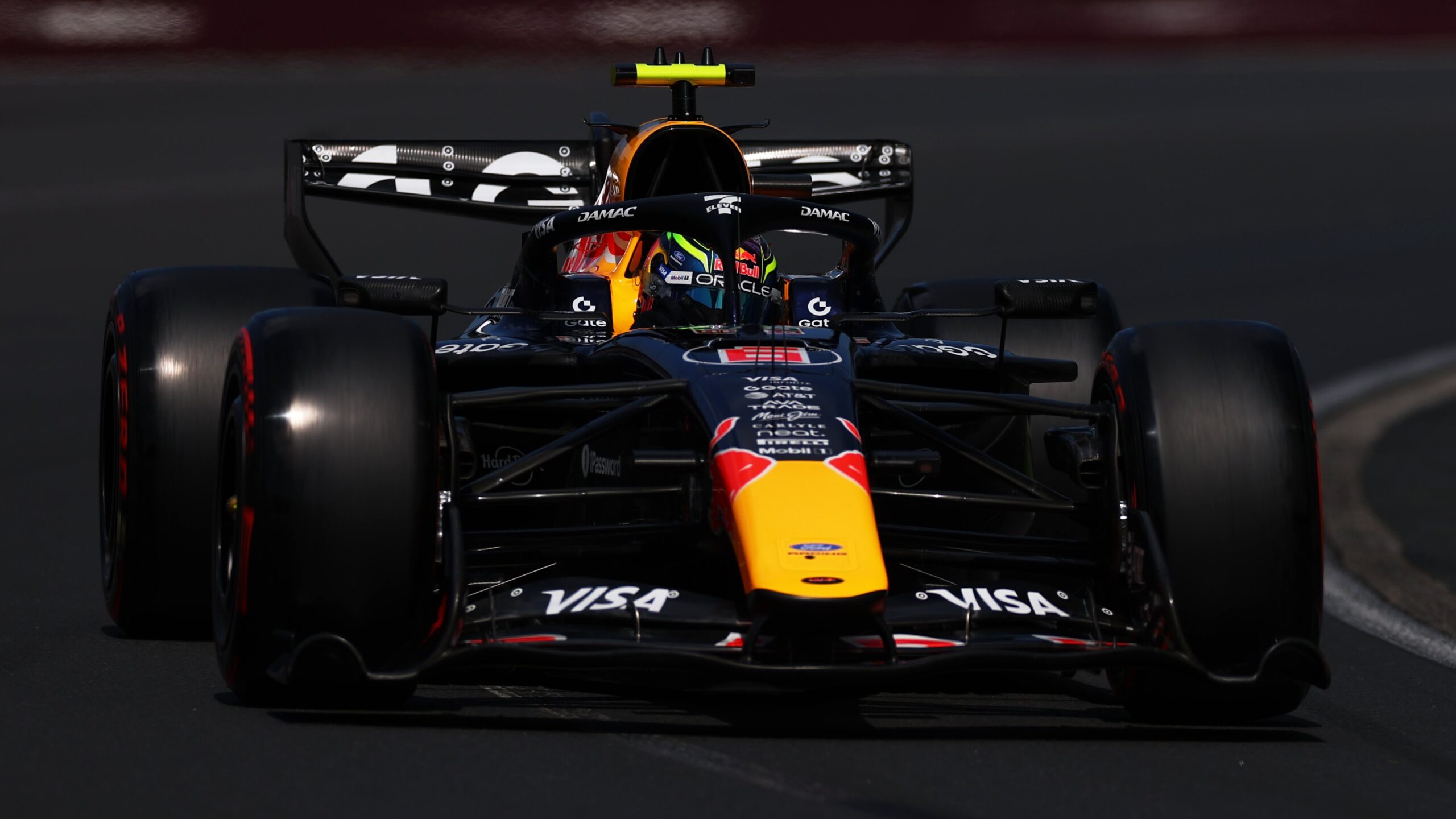 Red Bull elogia el “fantástico” debut de Hadjar a pesar del abandono en el GP de Australia