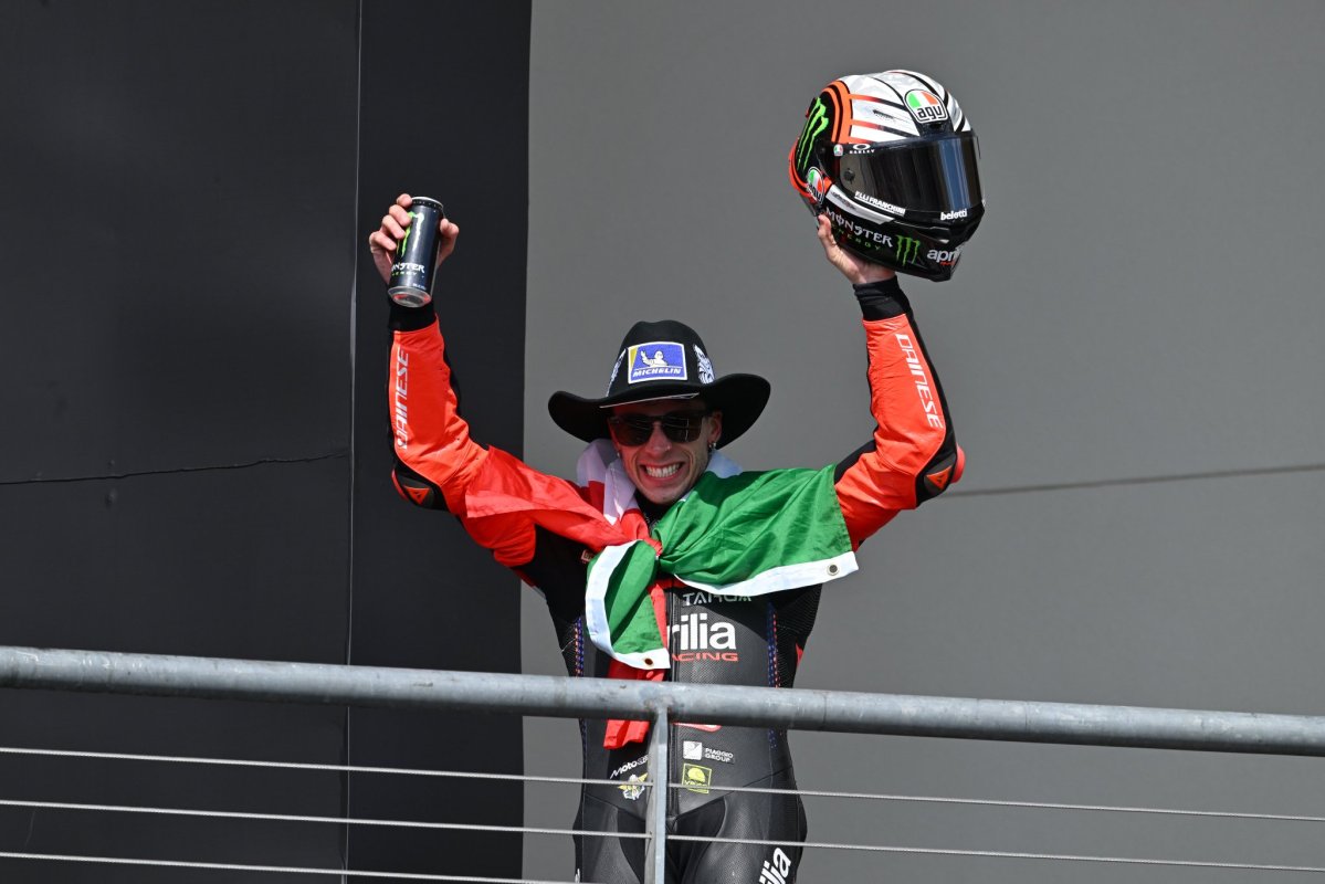 Bezzecchi comanda novo baile da Aprilia na MotoGP 2026, mas precisa evitar erros tolos