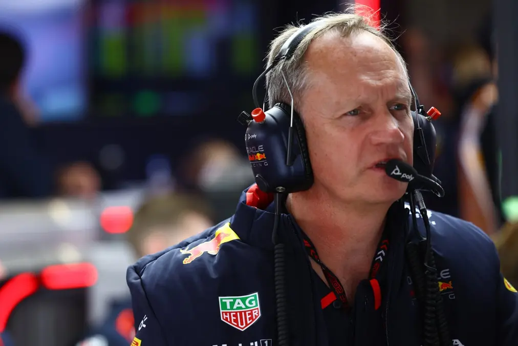 Red Bull se queja de “problemas menores” en la FP2 en Australia: “Nos perjudicaron”