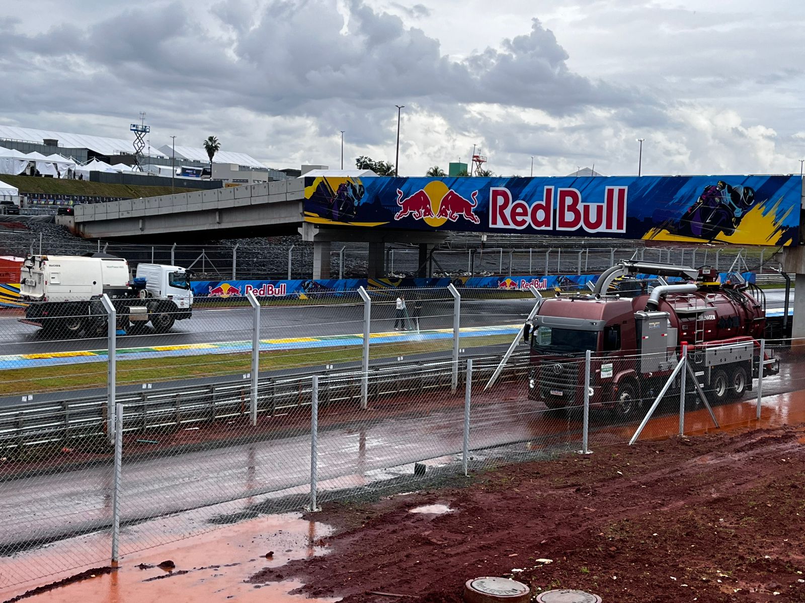 MotoGP atualiza programação da sexta-feira após atraso por chuva em Goiânia