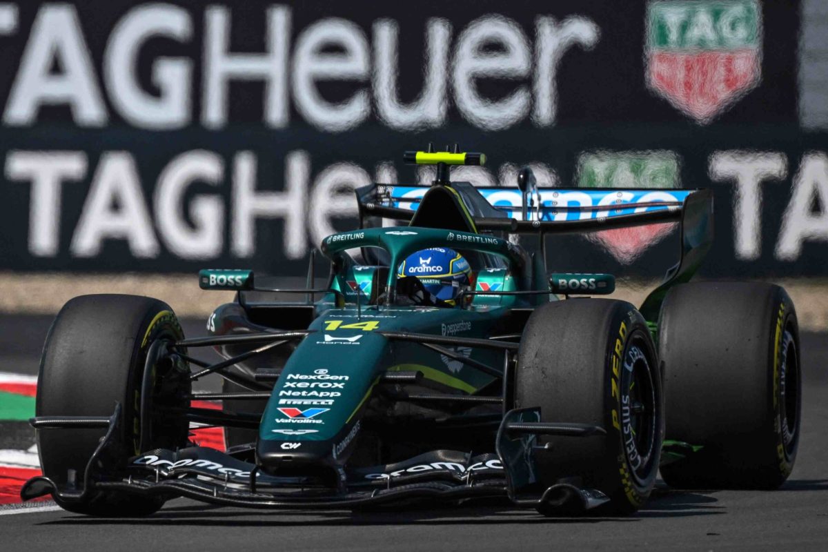 Alonso exalta largadas da Aston Martin e cutuca F1: “Campeonato Mundial de bateria”