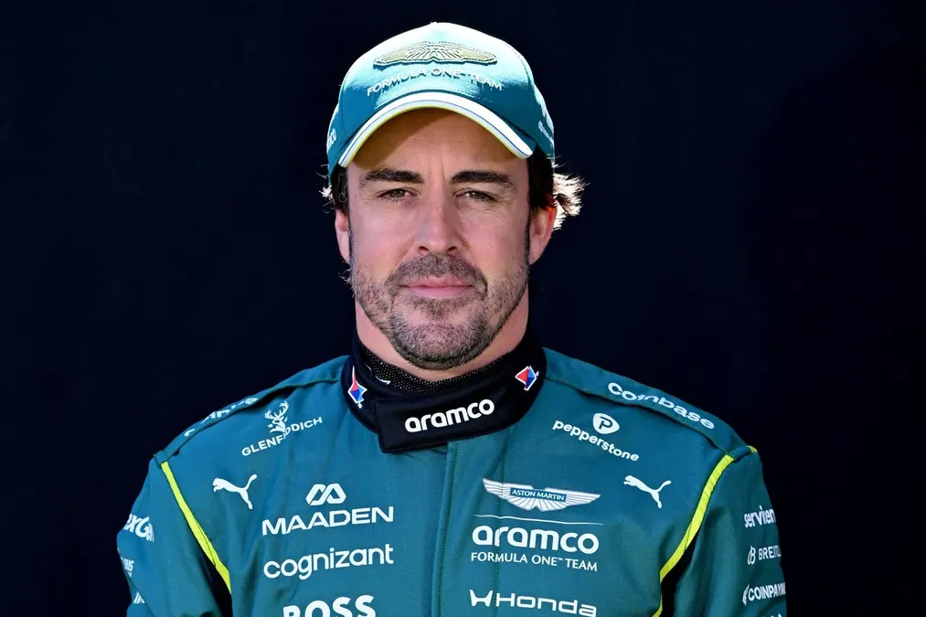Alonso proyecta una luz al final del túnel para Aston Martin tras la clasificación en Australia
