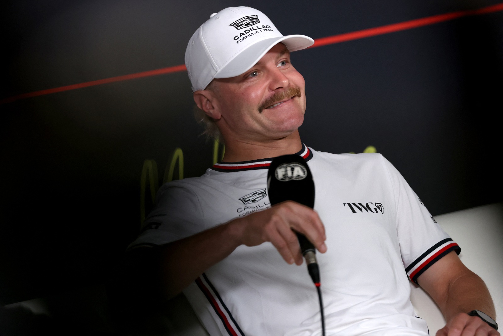 Bottas faz piada e coloca Alonso e Stroll entre favoritos na Fórmula 1 2026