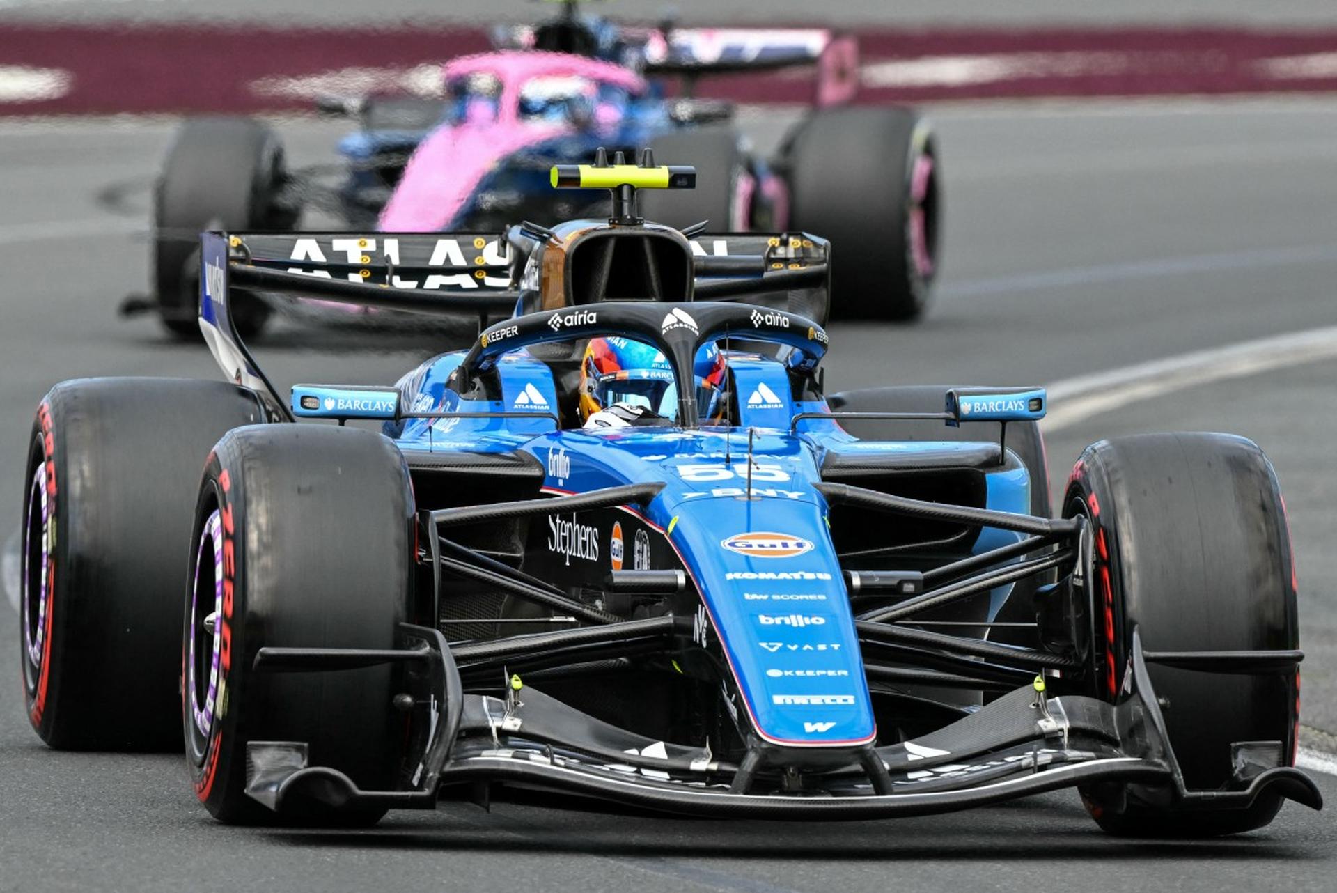 Sainz revela estratégia utilizada para ficar à frente de Colapinto no GP da China