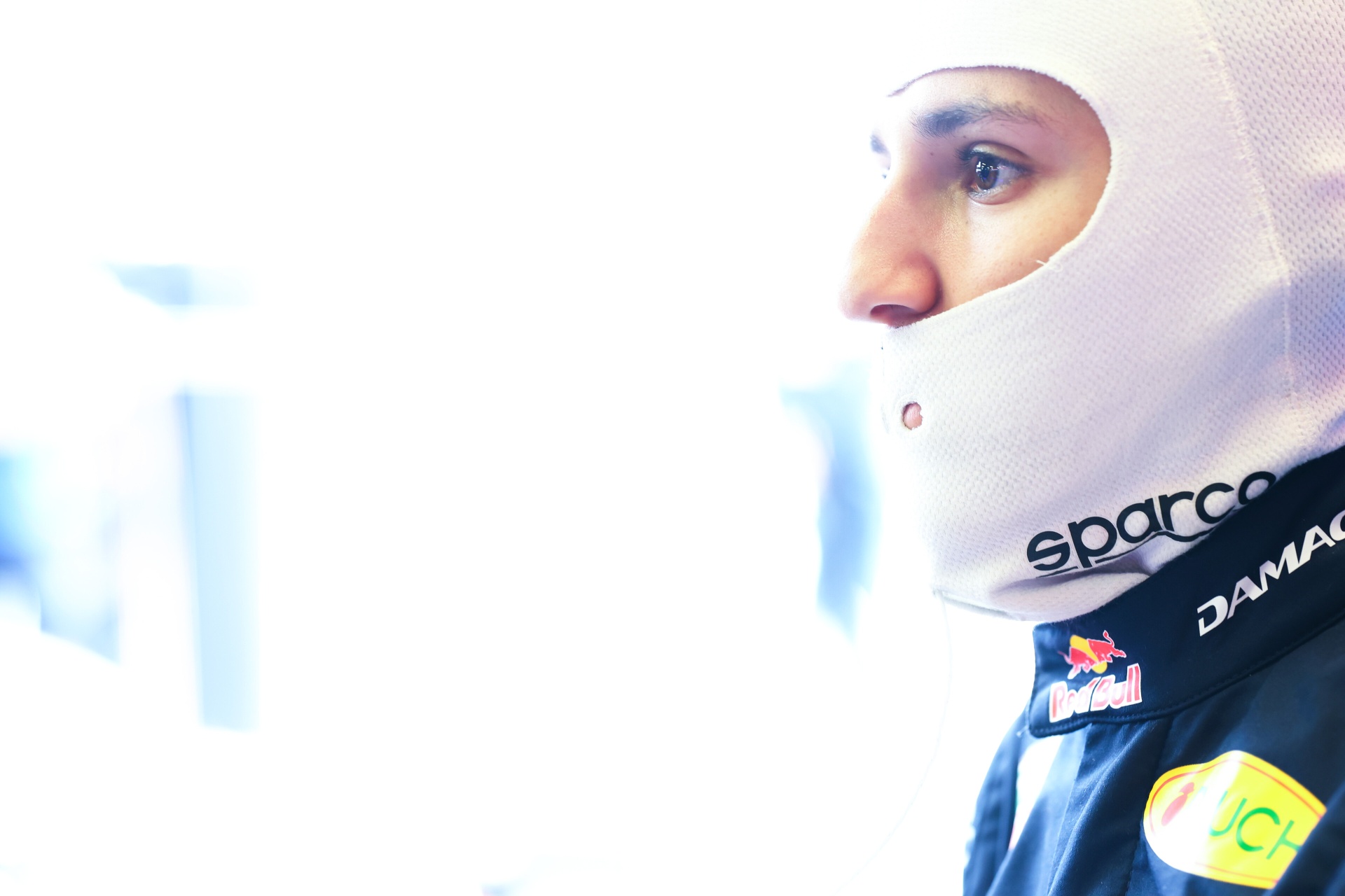Hadjar festeja 3º lugar no grid e crava meta da Red Bull no GP da Austrália