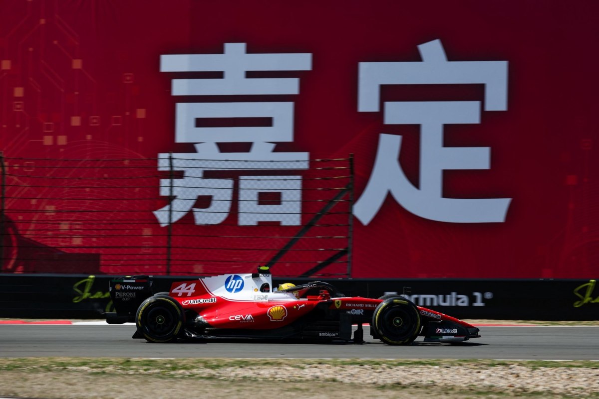 Hamilton espera “desafio” atrás de Mercedes no GP da China: “Eles têm vantagem”