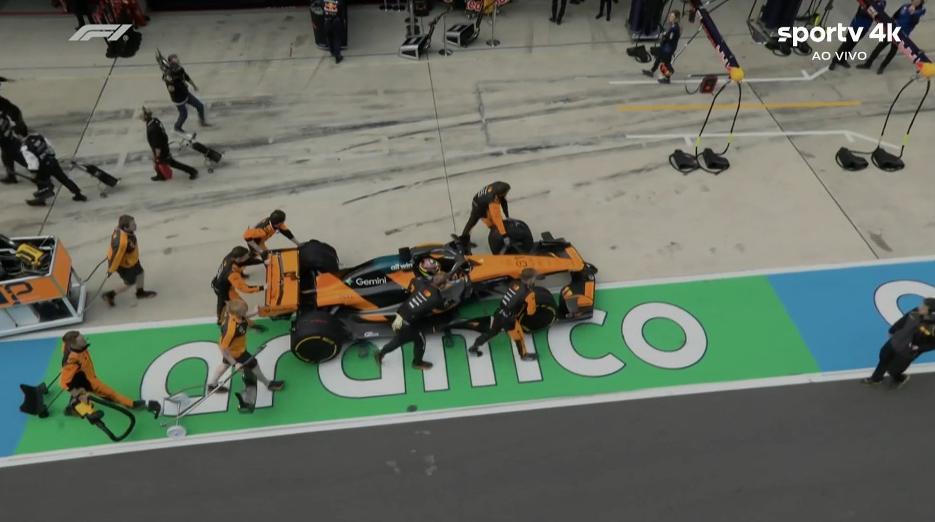 McLaren identifica problemas de bateria da China e teme dano permanente para Norris