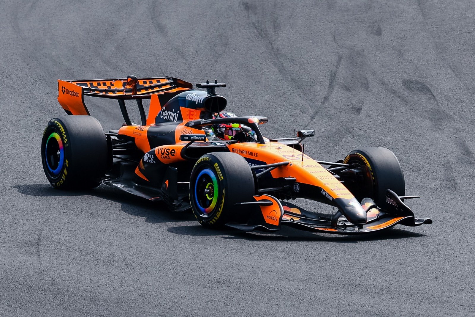 McLaren se anima com pódio de Piastri no GP do Japão: “Confirma progresso”
