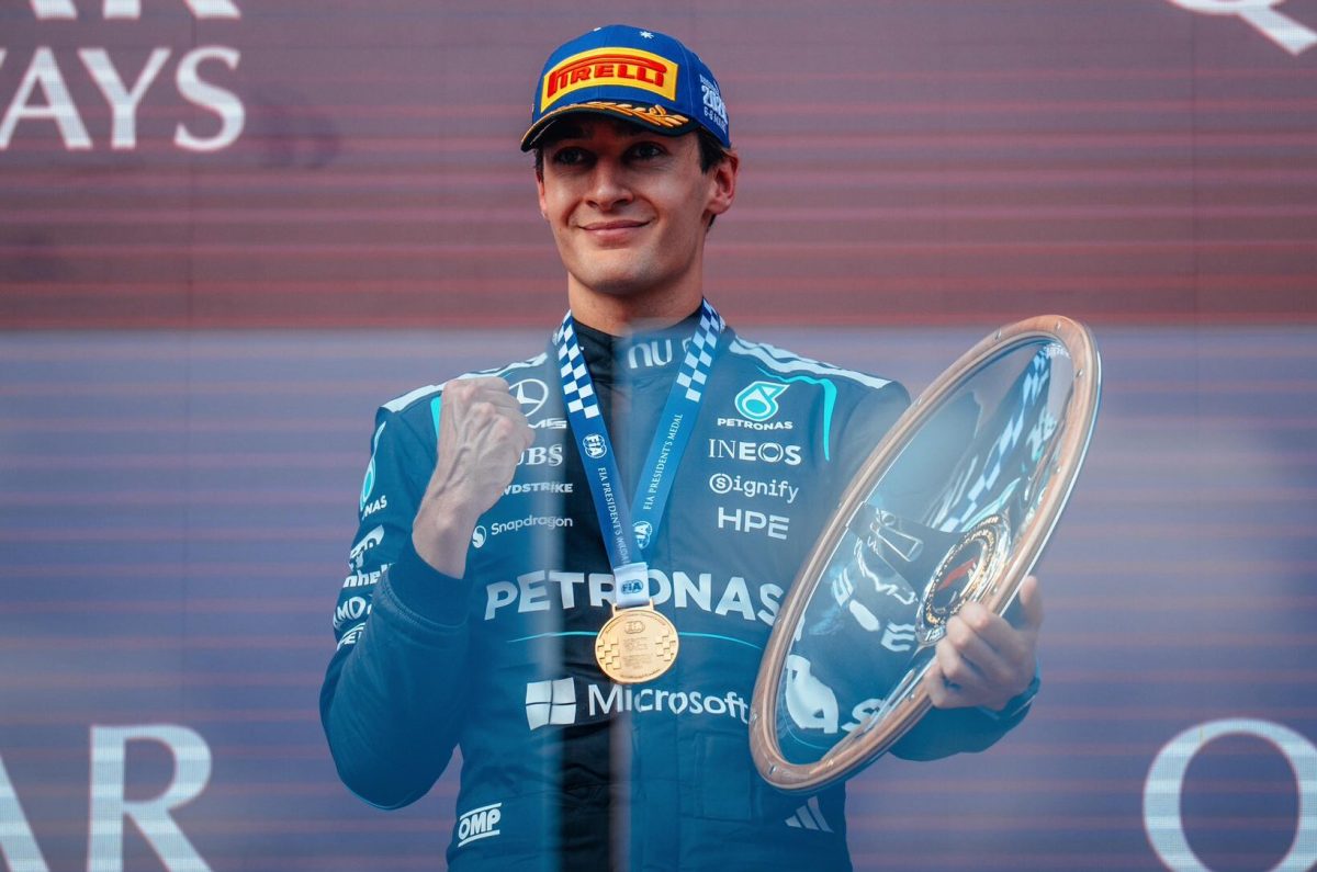 Russell mostra confiança em permanência na Mercedes para 2027: “Metas serão alcançadas”