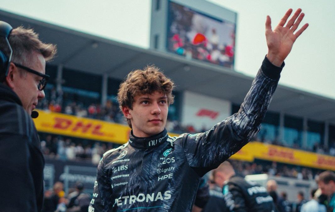 Antonelli admite sorte em vitória no Japão e vibra com liderança da F1: “No caminho certo”