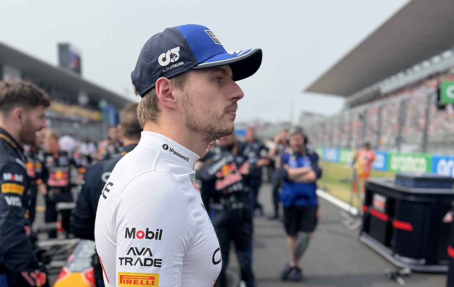 Verstappen critica corrida “pouco autêntica” no Japão: “Impossível usar bateria”