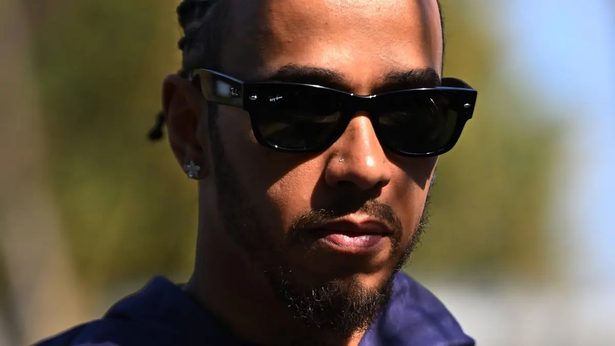 Hamilton elogia la “divertida” F1 2026, pero no piensa en victorias