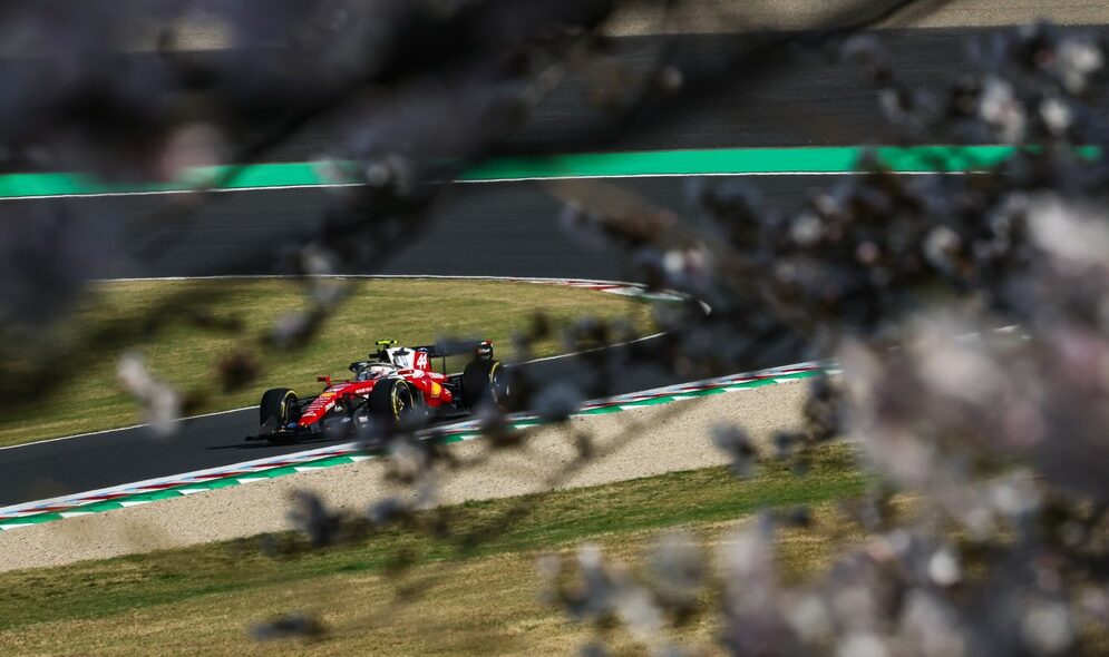 F1 atrasa largada do GP do Japão após forte acidente da Porsche Cup em Suzuka