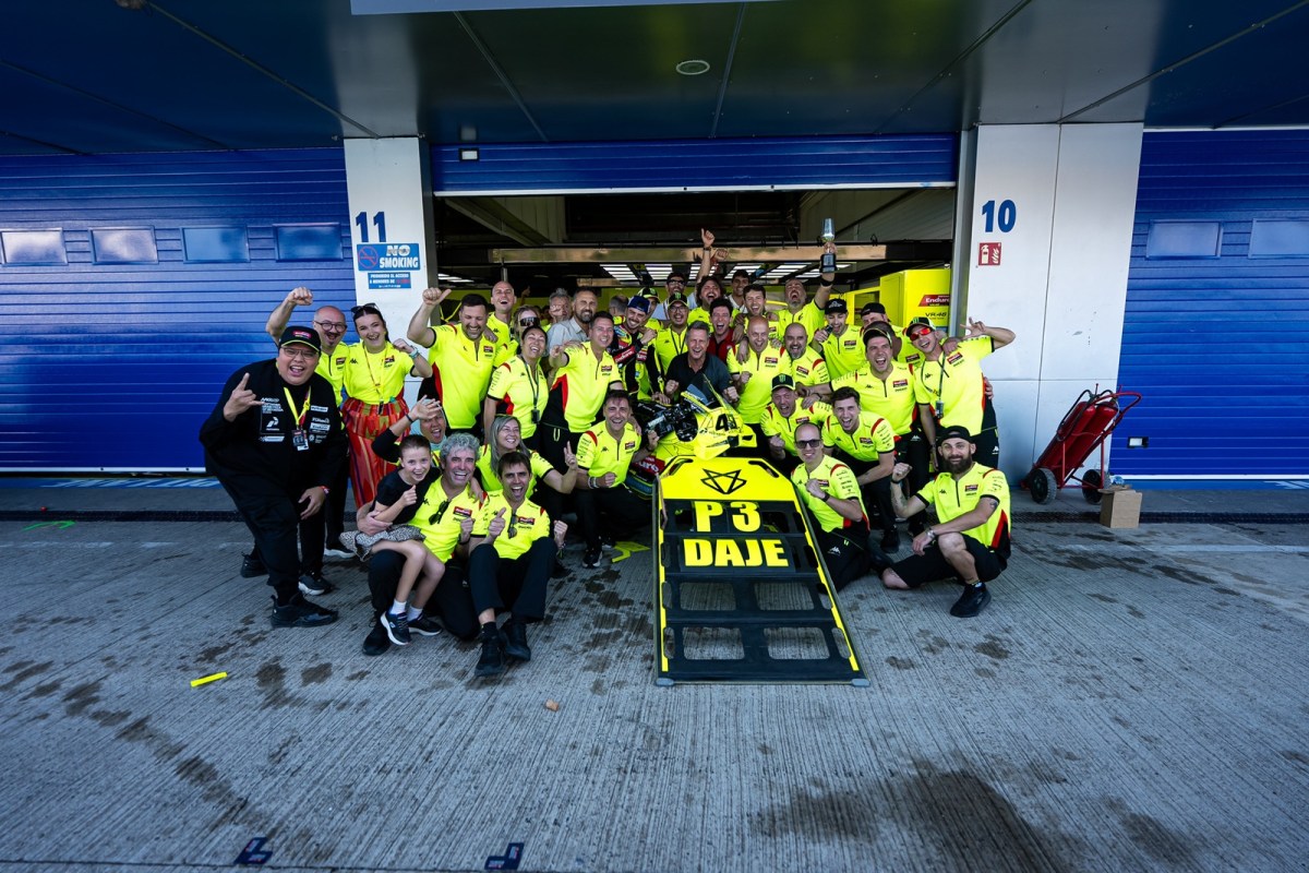 Di Giannantonio cita melhora em comunicação e celebra trabalho com VR46