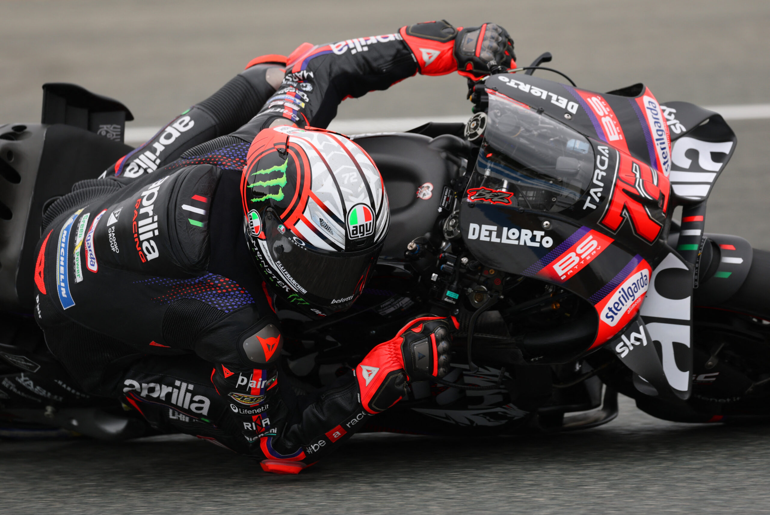 Bezzecchi reconhece força de Álex Márquez em Jerez e minimiza derrota: “Está tudo bem”