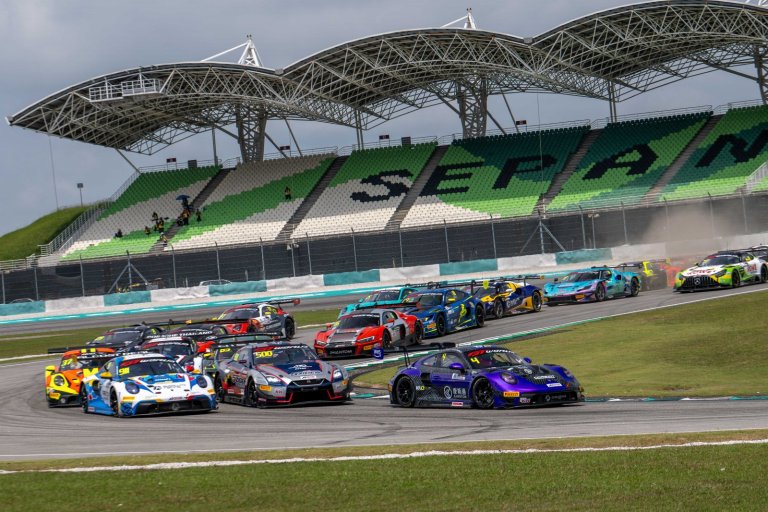 Assista às corridas 1 e 2 do GTWC Ásia em Fuji no GRANDE PRÊMIO