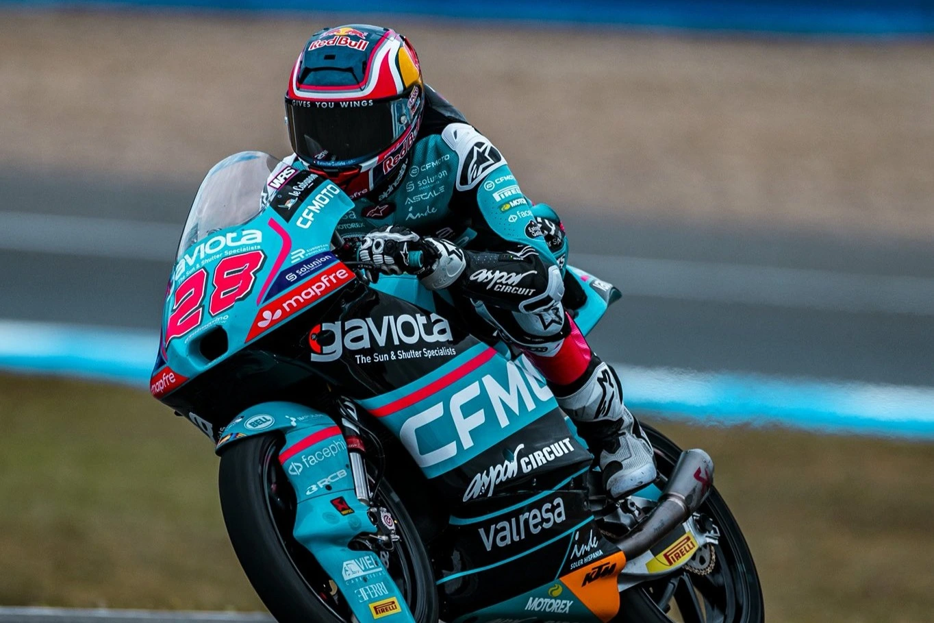 Quiles logra pole peleada en el GP de España de Moto3; Morelli es 11° y Perrone 12°