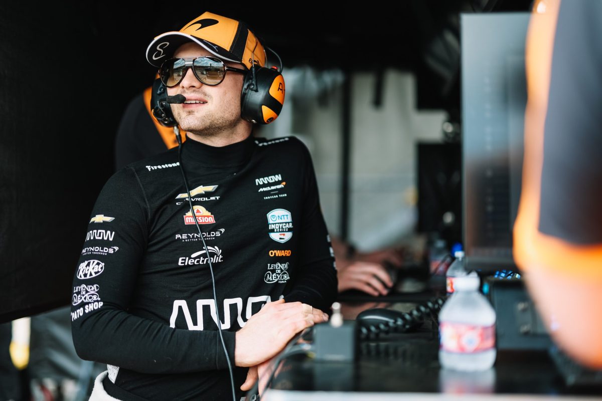O’Ward aponta dedo para McLaren “atrasada em tudo” na preparação para Indy 2026