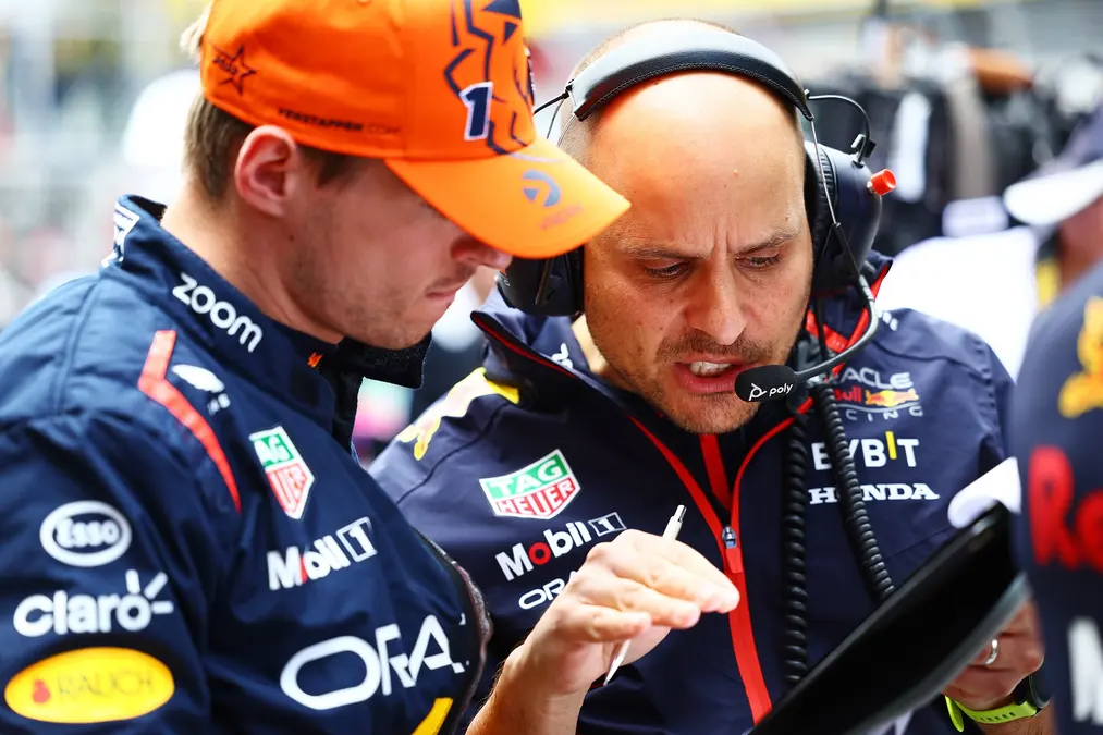 Padre de Verstappen revela que ya sabía de la marcha de Lambiase