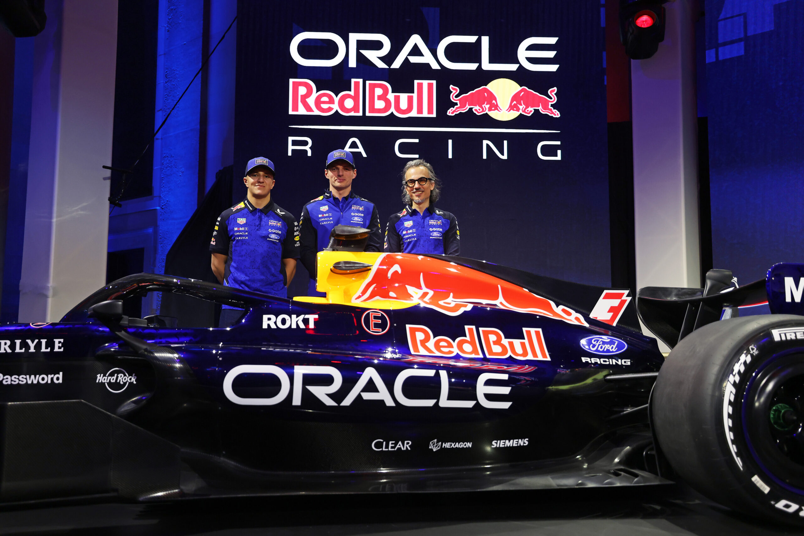 Red Bull elogia a Hadjar, pero evita compararlo con Verstappen