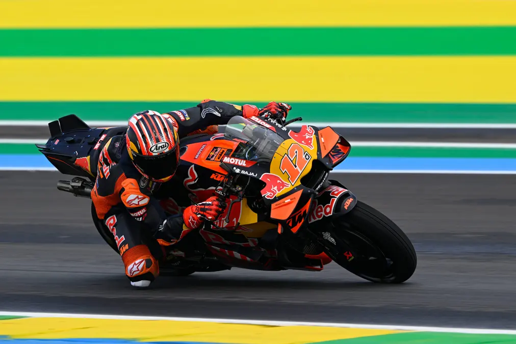 Viñales se siente inseguro sobre su futuro en MotoGP, pero aprueba cambios