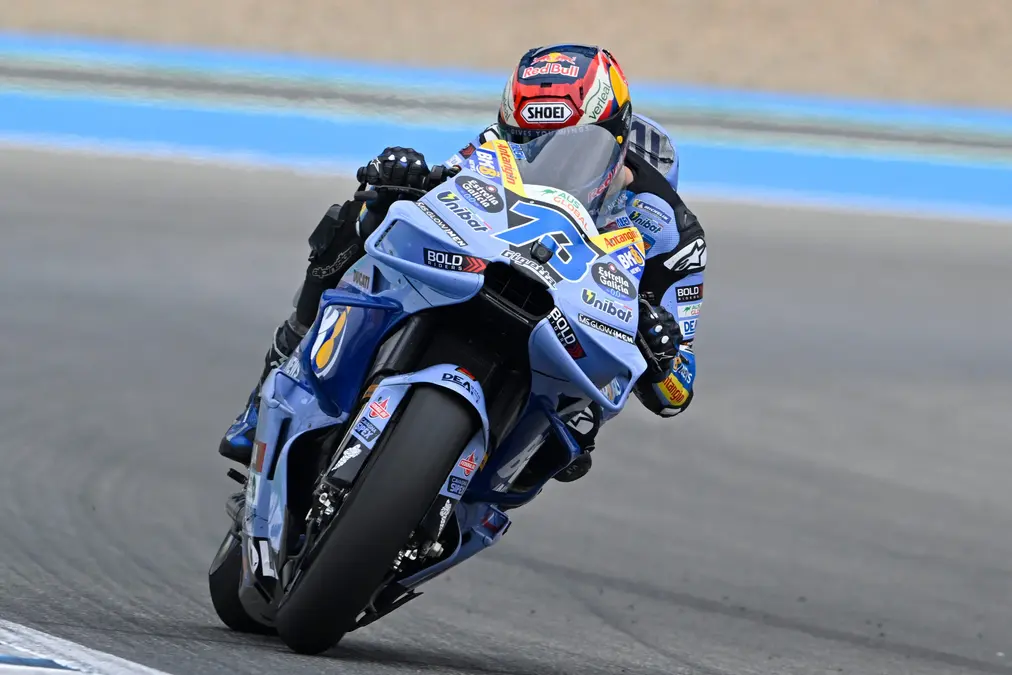Álex Márquez encabeza entrenamientos del viernes de MotoGP en Jerez