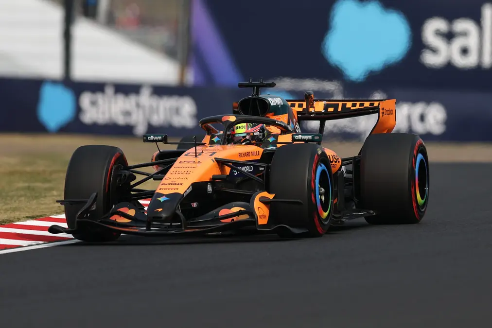 Jefe de McLaren anuncia un “auto completamente nuevo” en Miami