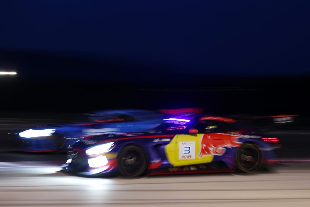 Piloto da Verstappen revela desmaio após estreia do GTWC: “Significado de resiliência”