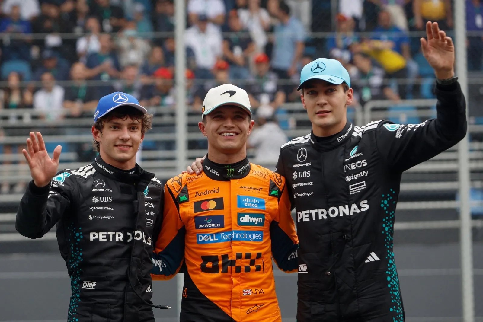 Norris busca aprovechar el duelo interno de Mercedes en F1 2026