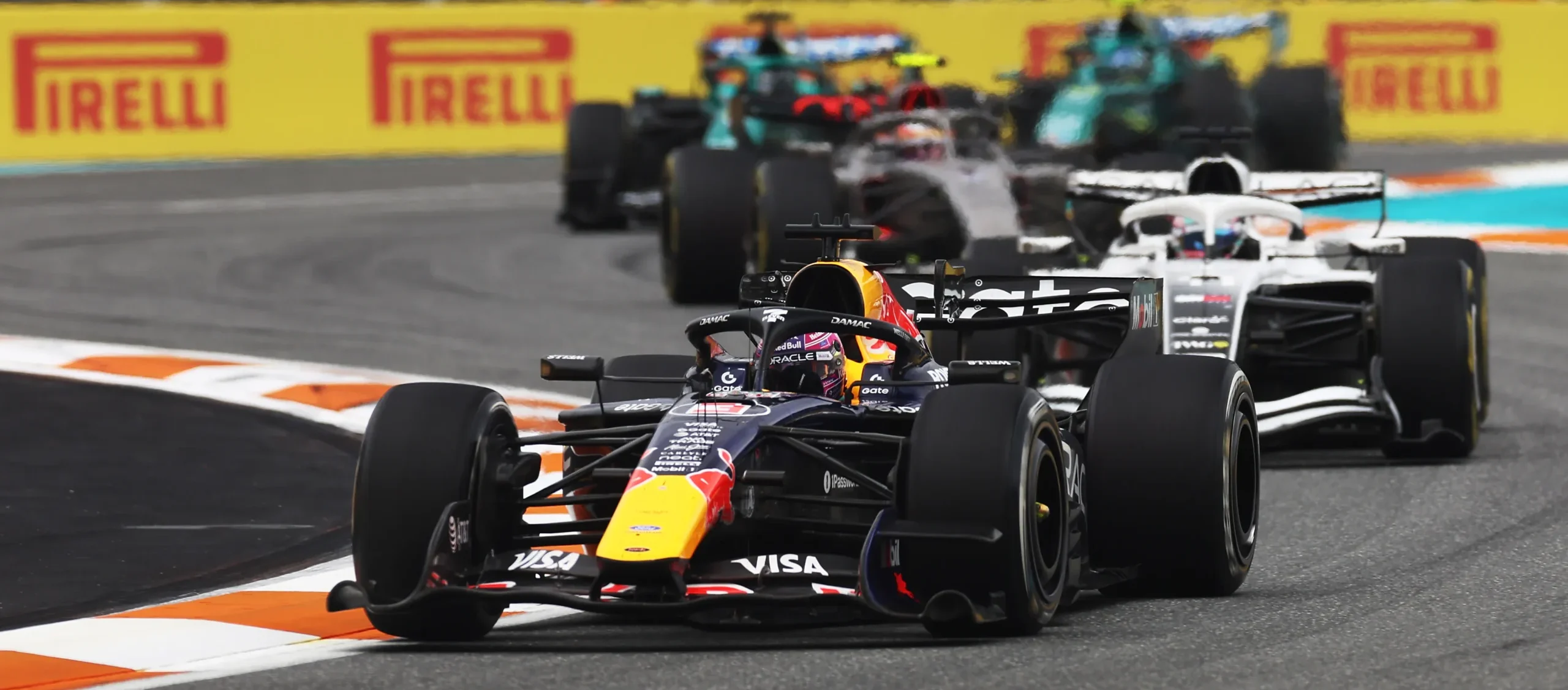Presidente de FIA confirma el regreso de los motores V8 a la F1 para 2030