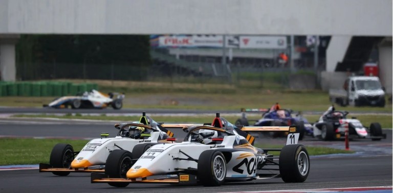 Alpha 54 Racing cierra su participación en Misano; Díaz es 23° y Palotini, 25°