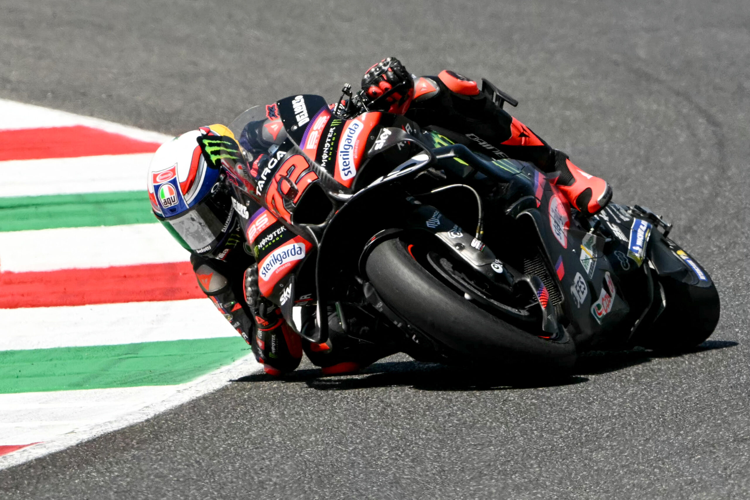 Bezzecchi acerta bote em Bagnaia e vence GP da Itália da MotoGP. Moreira é 10º