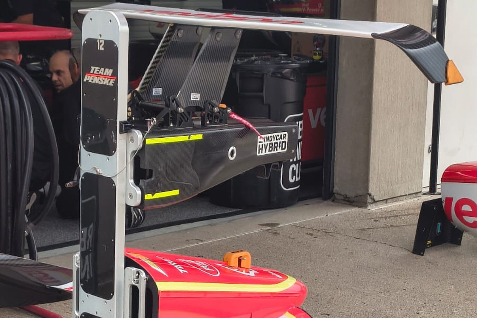 Diário de Indianápolis #1: Penske atenua dores de 2025. E mistério sobre Rossi persiste