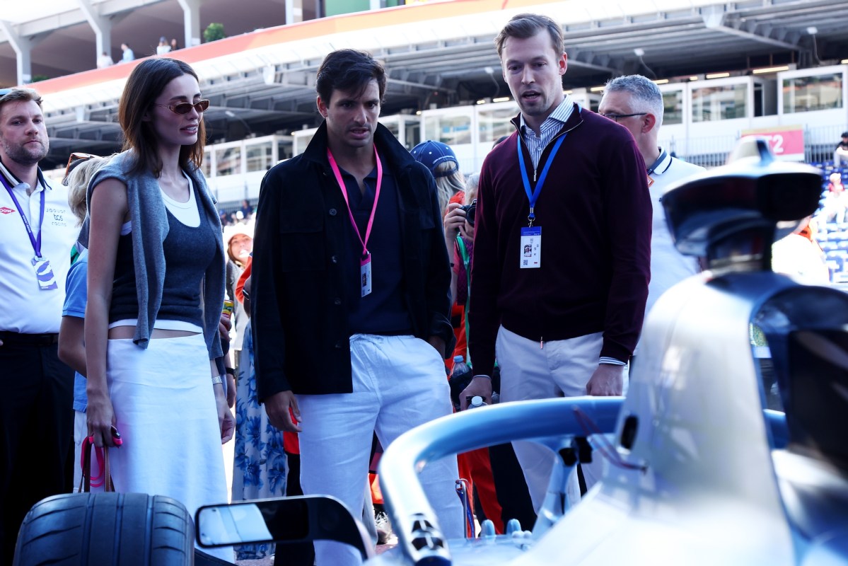 Carlos Sainz e Daniil Kvyat (Foto: Fórmula E)