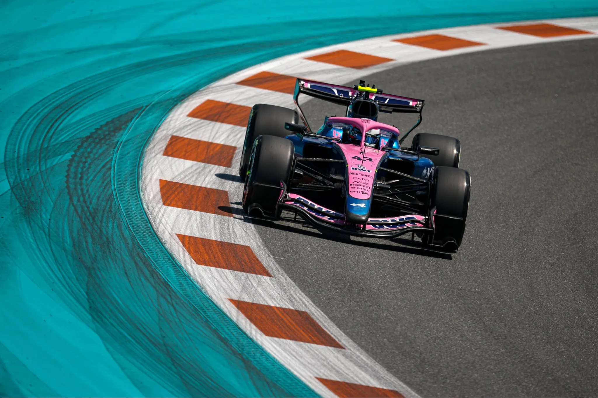 Colapinto dice que están “por buen camino” con Alpine tras sumar puntos en Miami