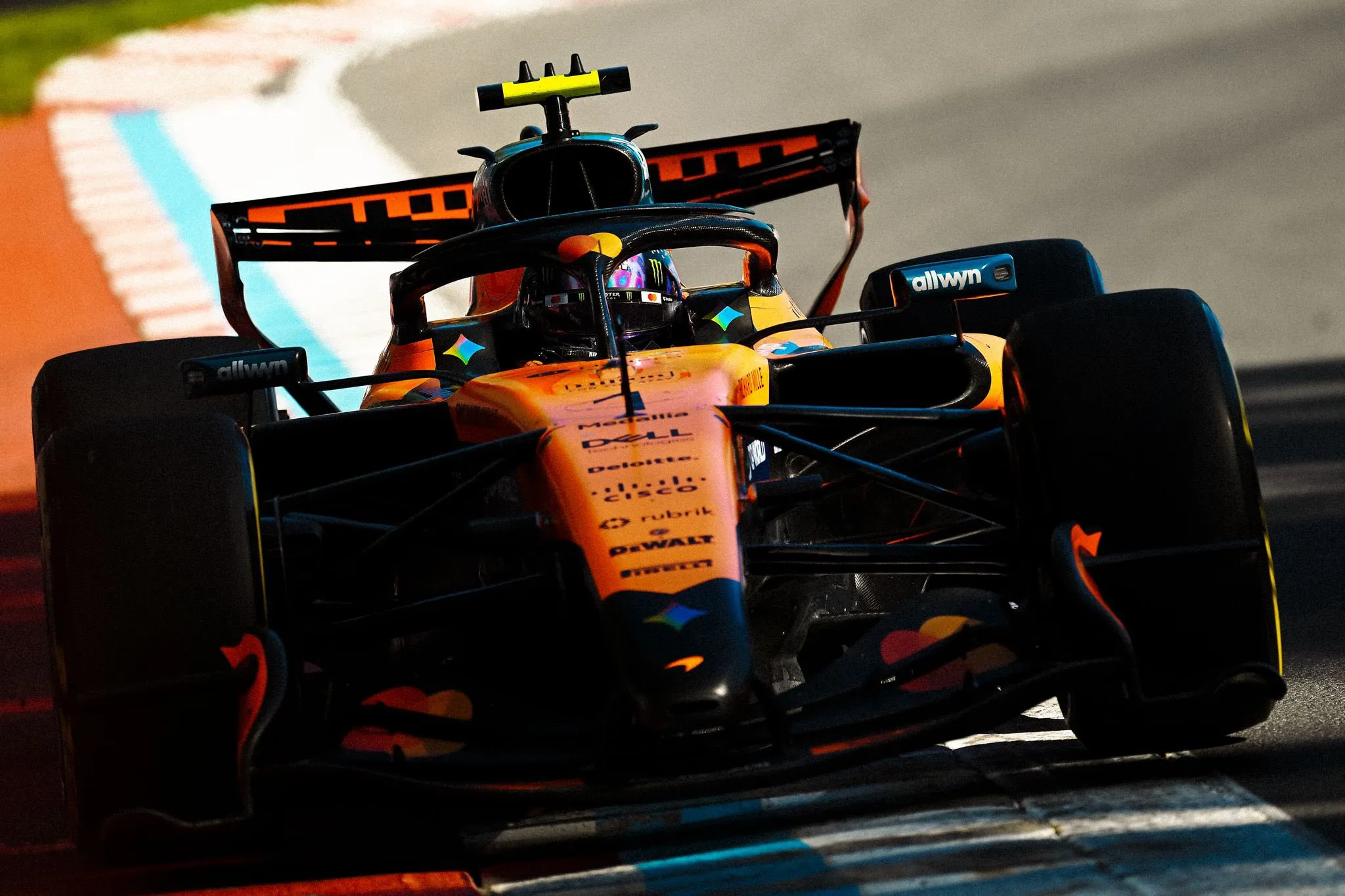 McLaren se entusiasma por diferencia con Mercedes en Canadá