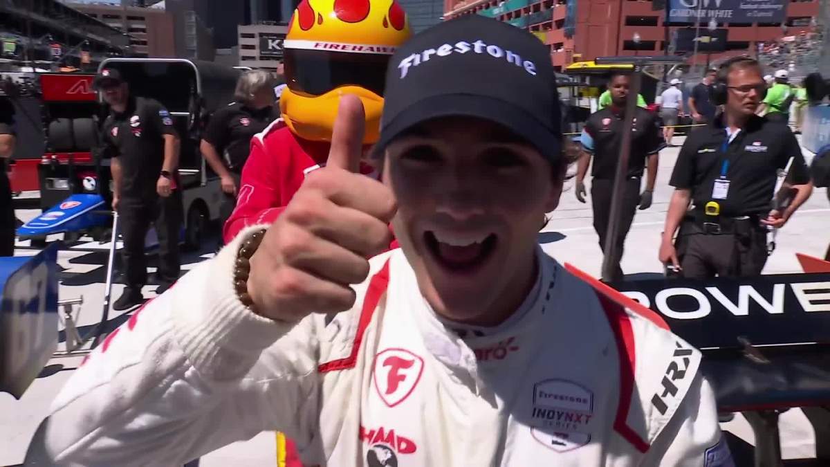 Fittipaldi celebra vitória com asa danificada em Detroit: “Não há sensação melhor”