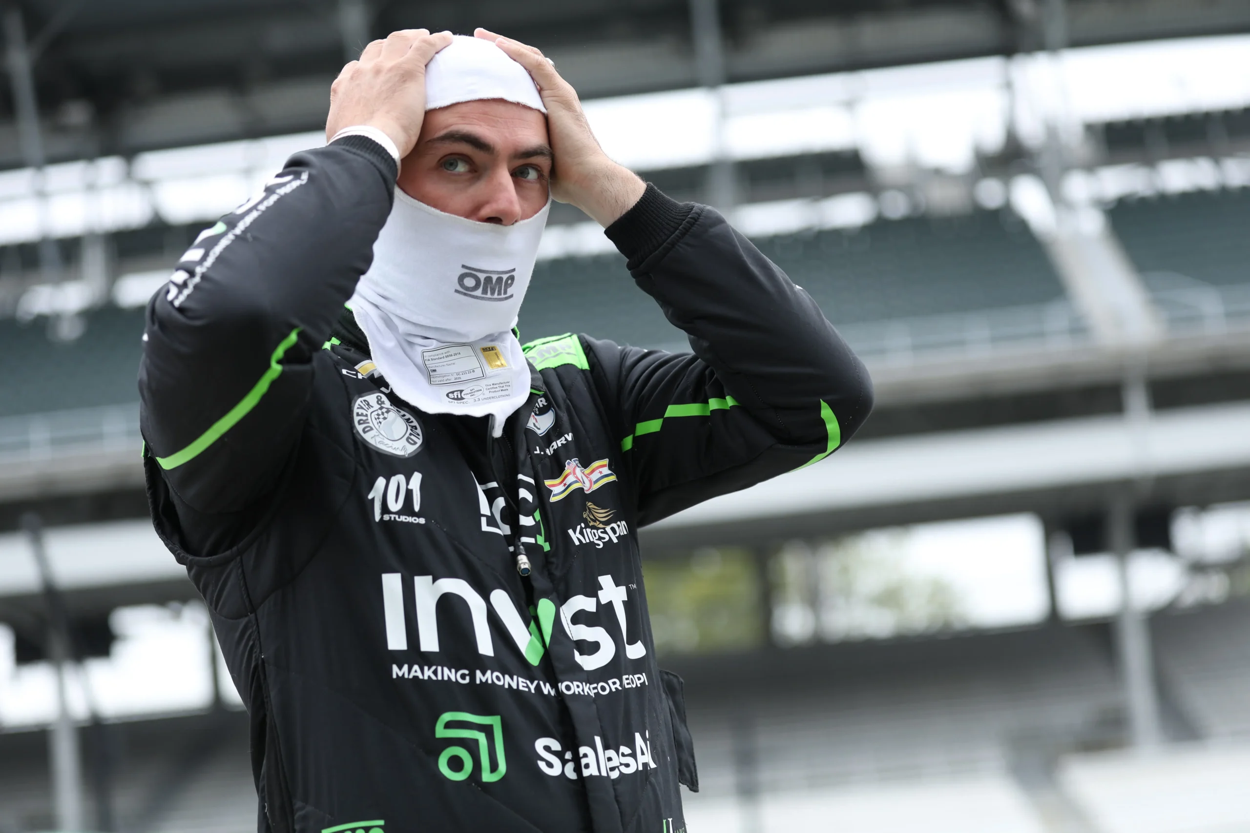Harvey revela diagnóstico de câncer, mas mantém plano de disputar Indy 500 em 2027