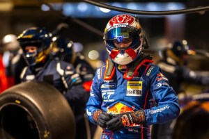Da paixão nos simuladores às 24H de Nürburgring: como Verstappen mergulhou no endurance