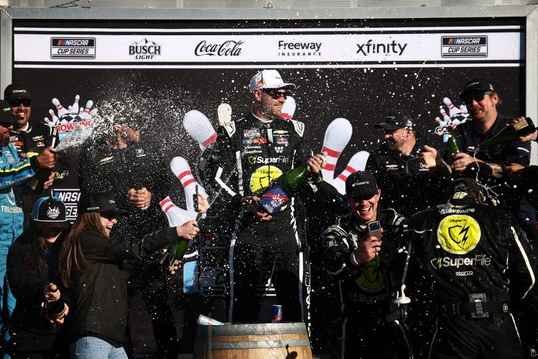 Van Gisbergen vence 1ª de 2026 em Watkins Glen. Confira briga pelo Chase da Nascar