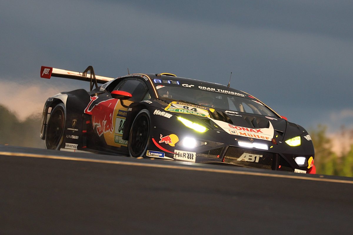 Bortolotti descreve final “insano” nas 24 Horas de Nürburgring: “Passei perto de bater”
