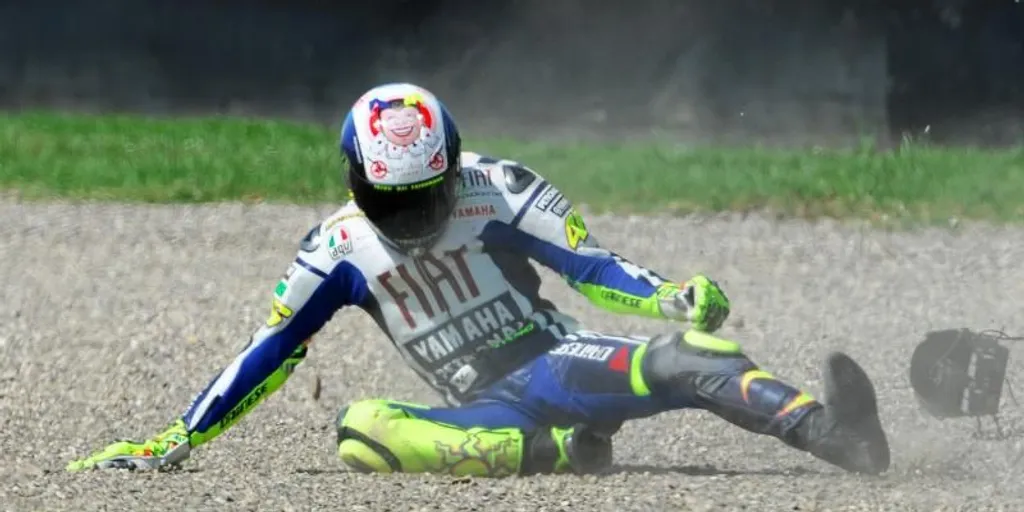 Marc Márquez, Rossi e mais: os casos mais marcantes de batalhas físicas na MotoGP