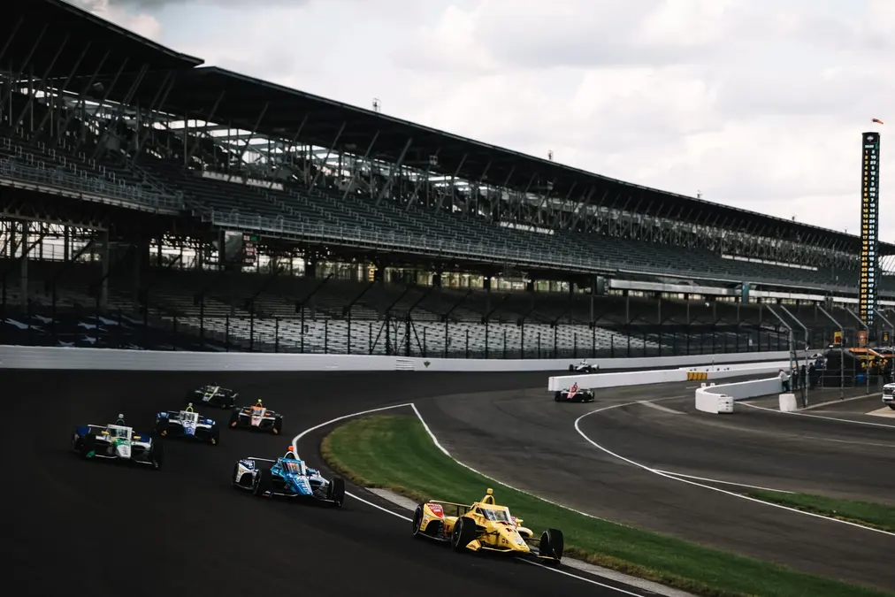 La IndyCar anuncia 33 participantes para la Indy 500 de 2026