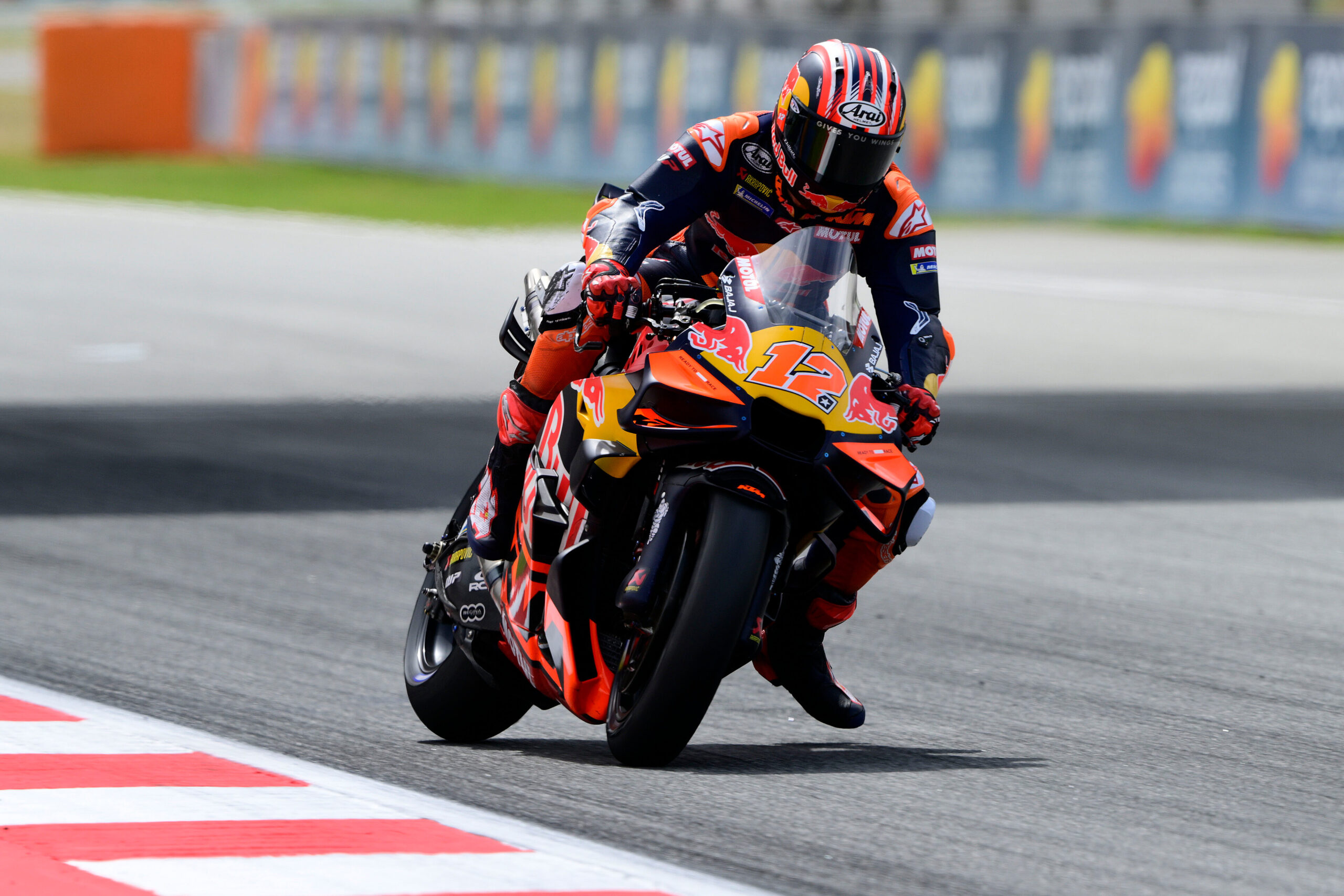 Pol Espargaró vê Japão como momento ideal para retorno de Viñales: “Seria perfeito”
