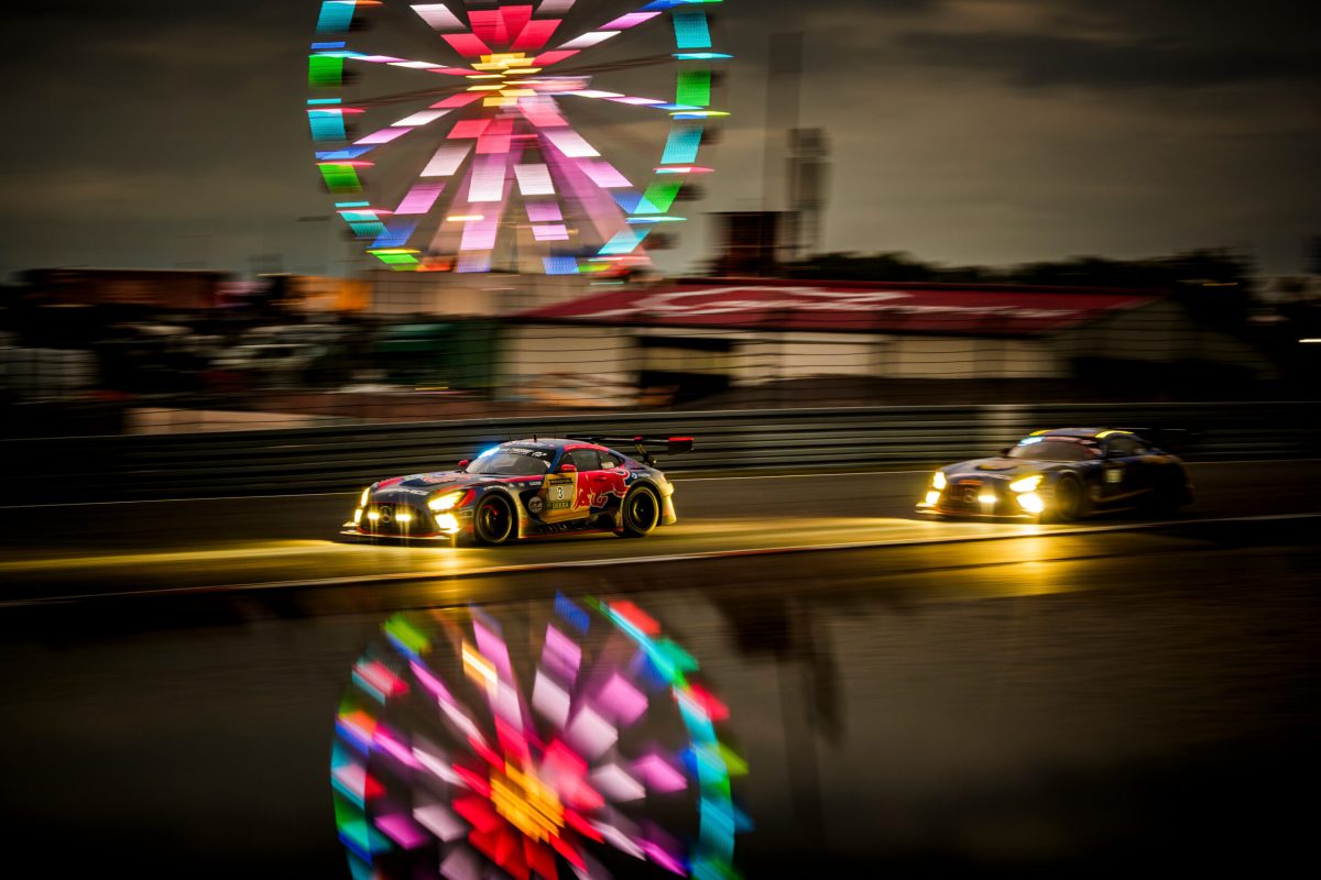 Verstappen ultrapassa Mercedes #80 e reassume liderança das 24H de Nürburgring