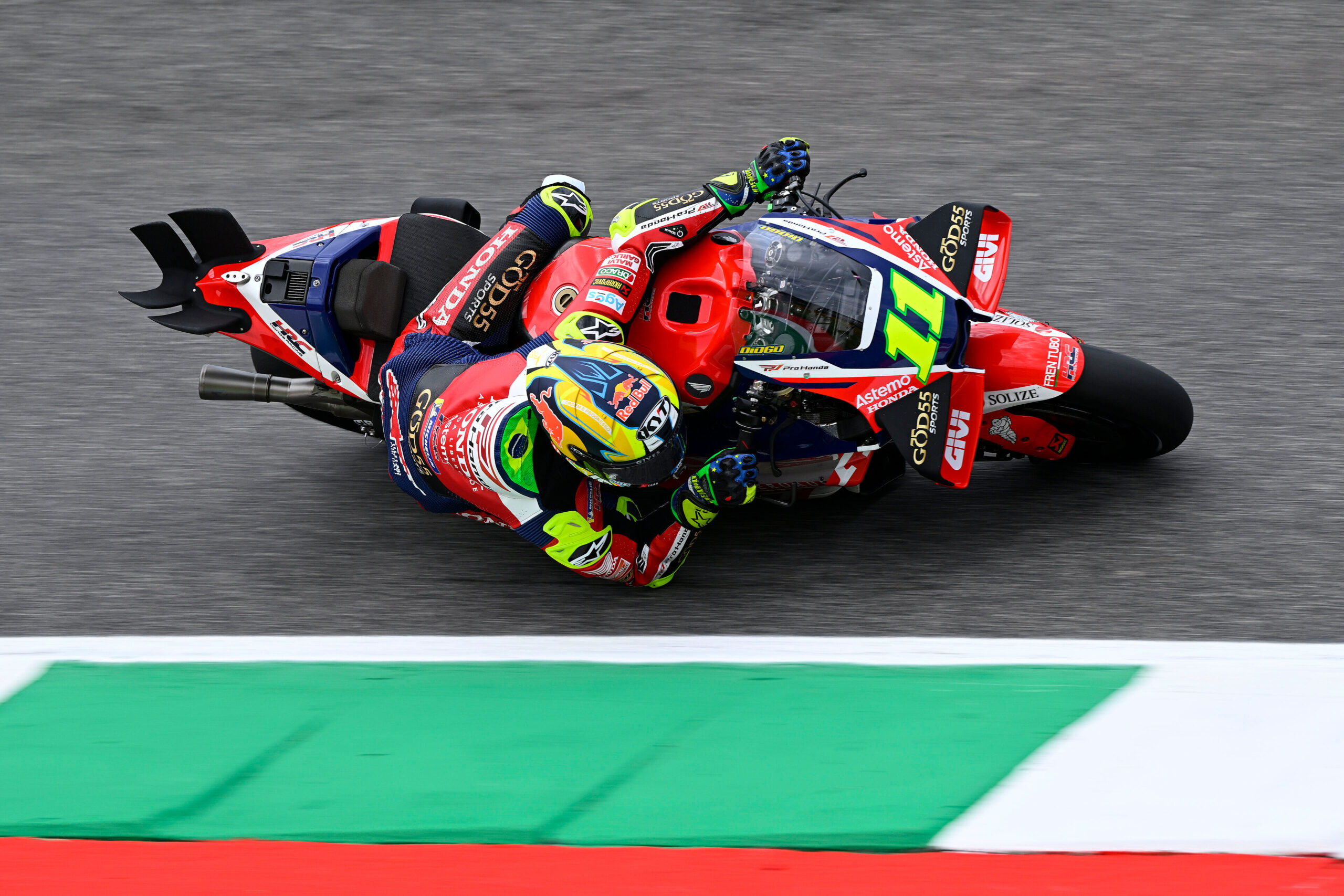 Moreira acelera evolução com vaga no Q2 em Mugello e soma pontos por lugar na Honda