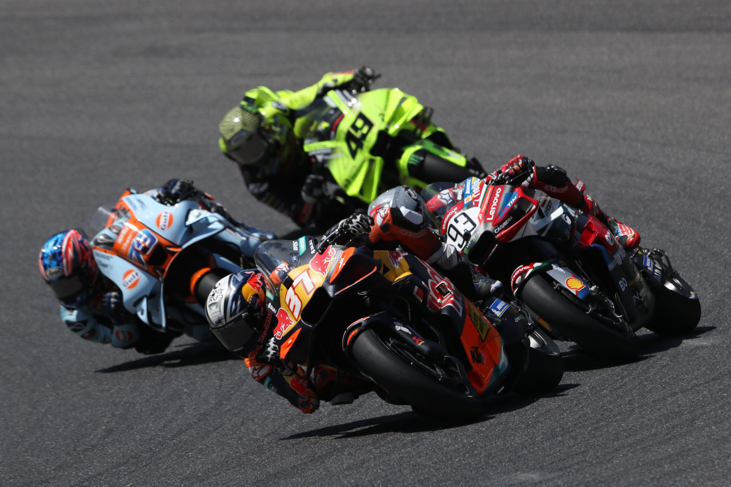 Acosta exalta duelo com Marc Márquez em Mugello: “Sempre ensina alguma coisa”