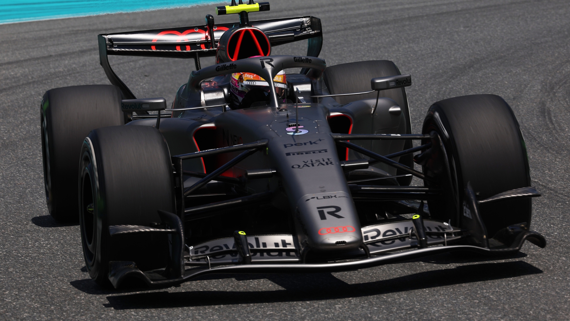 Audi confessa fraqueza “enorme” em briga com rivais na F1 2026: “Era algo previsível”