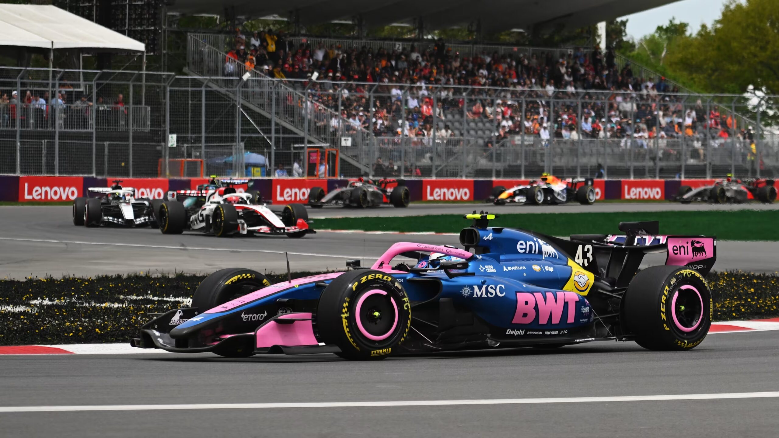 Colapinto celebra melhor resultado da carreira após GP do Canadá: “Trabalho incrível”