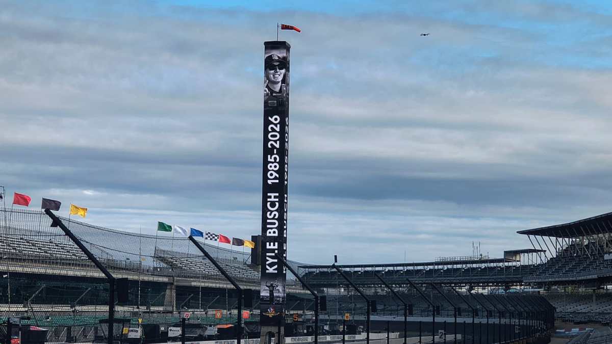 “Todos estão de coração partido”: Indy e IMS prestam homenagem a Kyle Busch